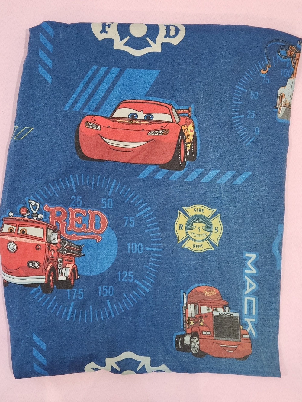 2006/7 Disney Pixar Cars Radiator Springs Hometown Heros Twin Fitted Sheet